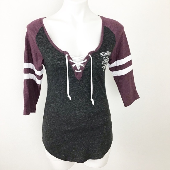 Harry Potter Gryffindor V Neck 3/4 Sleeve Top Size M - Picture 1 of 7